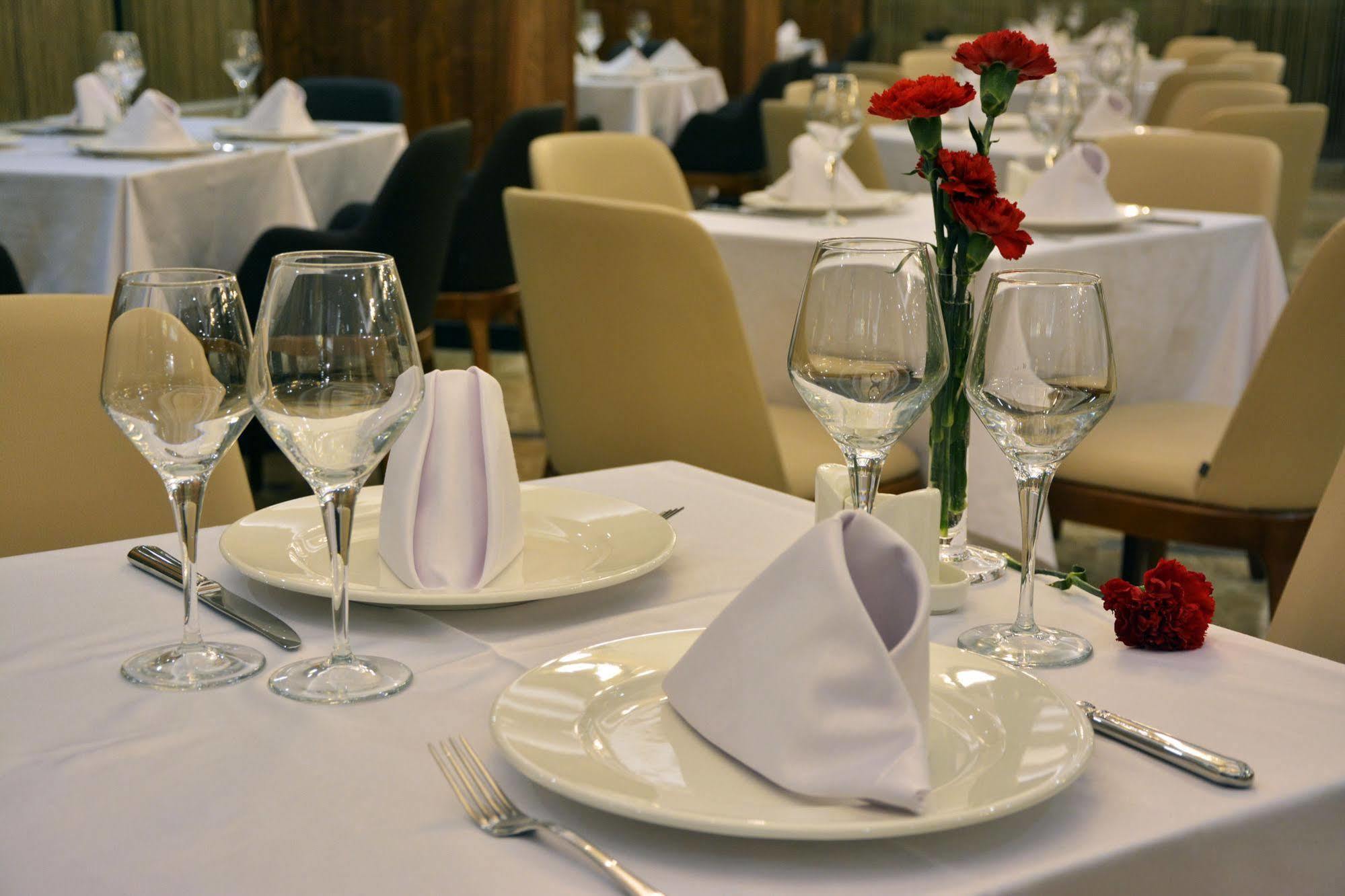 Goeruekle Gueler Park Hotel Екстер'єр фото